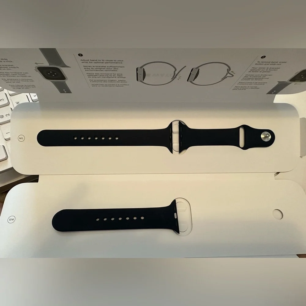 Apple Watch Deep Navy Sport Band 40mm S/M M/L